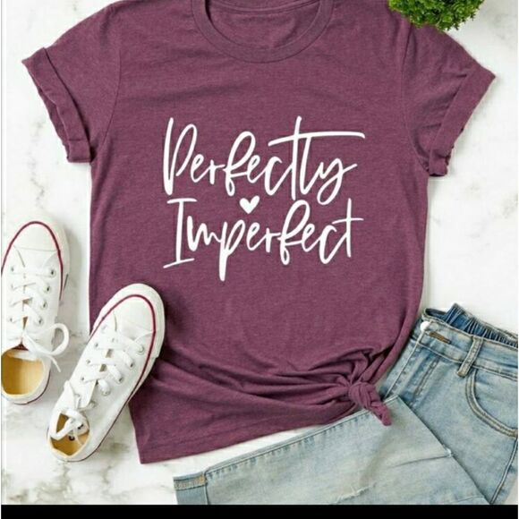 Plus Size "Imperfectly Perfect" Graphic T-Shirt - Size 14 - Picture 1 of 4